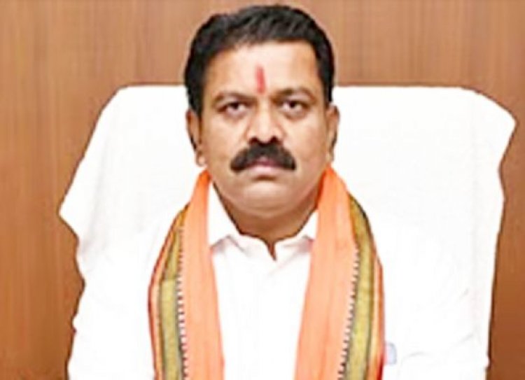 उटपटांग बातें ना करें भूपेश बघेल, भड़के गृहमंत्री विजय शर्मा