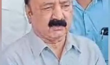 अनटाइटल प्रोजेक्ट से सुनील शेट्टी का लुक आया सामने, बर्फीली पहाड़ियों में बैठे आए नजर