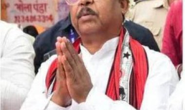 कैबिनेट मंत्री रामविचार ने  बाबा बैद्यनाथ धाम में  की पूजा-अर्चना