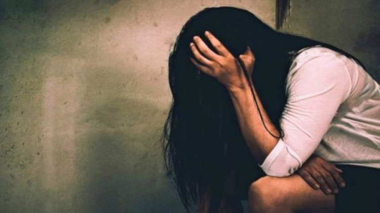 छत्तीसगढ़ में Rape के दो मामले : मकान मालिक के बेटे ने युवती से किया दुष्कर्म, ठेकेदार ने काम दिलाने का झांसा देकर नाबालिग से बनाया शारीरिक संबंध