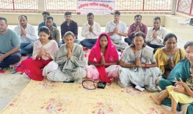 न्यायिक कर्मचारी संघ ने की महामाया मंदिर में प्रार्थना सभा