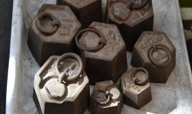 बाट माप नही पाये जाने समेत अन्य प्रकरणों में 85 फर्मों पर कार्यवाही