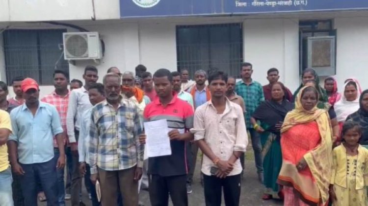 CG NEWS : 20 में बेचता है 17 रुपये का शक्कर ग्रामीणों ने उचित मूल्य दुकान के विक्रेता के खिलाफ लगाई कलेक्टर से गुहार