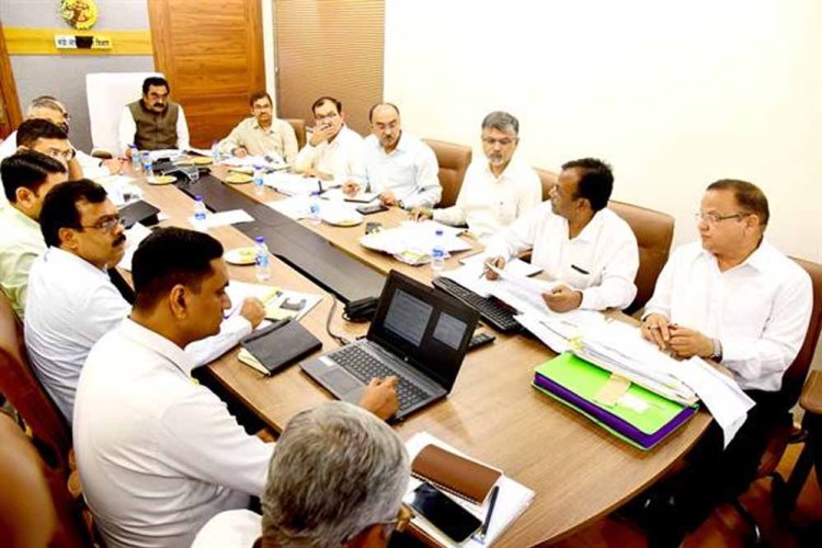 तीन घंटे चली शीर्ष मैराथन बैठक, लोकनिर्माण विभाग महत्वपूर्ण बदलाव की ओर