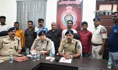 फार्म हाउस में बन रही थी नकली शराब, आधा दर्जन आरोपी पकड़ाए