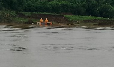 फिर बढ़ा नर्मदा का जलस्तर-अलर्ट:बरगी बांध के 9 गेट से छोड़ा जा रहा है पानी, बारिश का आंकड़ा पहुंचा 57 इंच