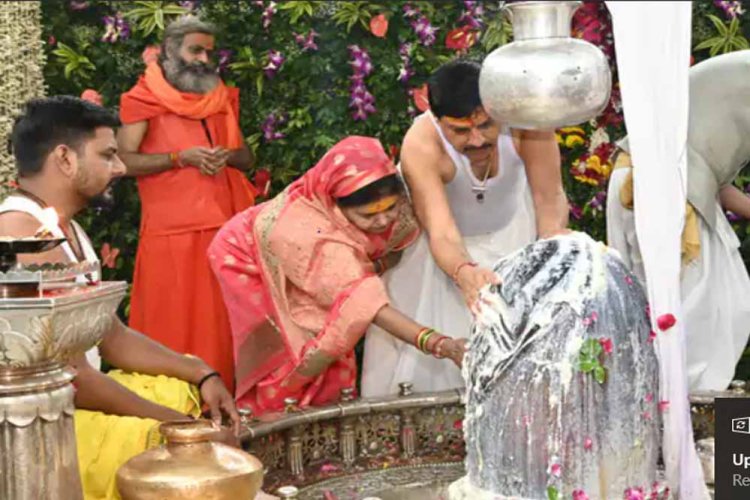अजब संयोग… बाबा महाकाल की शाही सवारी और सोमवती अमावस्या साथ- साथ
