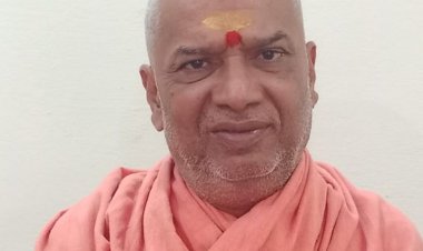 दीप पर्व पर शंकराचार्य मठ इंदौर में विशेष प्रवचन:दीपावली का त्योहार है आया, दीपावली उसी की जिसने खुद को दीप बनाया- डॉ. गिरीशानंदजी महाराज