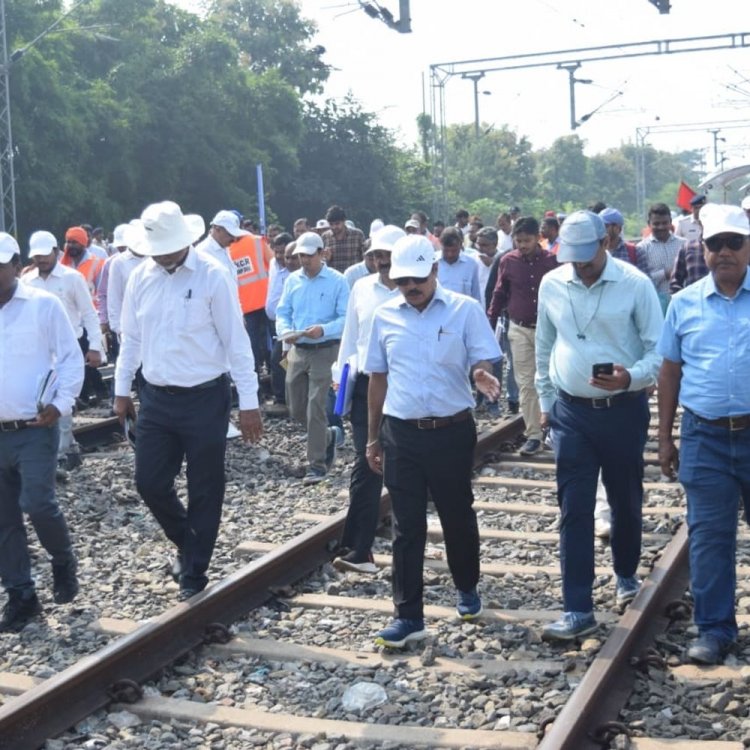 सतना-पन्ना रेल लाइन का ट्रायल:सतना-बरेठिया के बीच 110 किमी की रफ्तार से दौड़ी स्पेशल ट्रेन; सीआरएस ने किया निरीक्षण