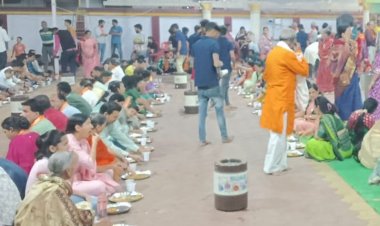 श्रीगौड़ ब्राह्मण समाज का दीपावली मिलन और अन्नकूट महोत्सव:समाजजन ने की श्रीनाथजी की आरती, प्रतिभाओं को किया सम्मानित