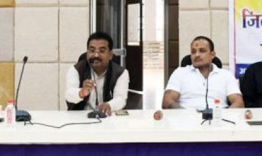 ओम प्रकाश जायसवाल रेडक्रॉस सोसायटी के अध्यक्ष बने