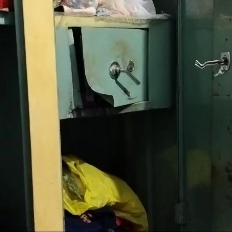 शिवपुरी में दिनदहाड़े सूने मकान से लाखों की चोरी:रिश्तेदार से मिलने गया था परिवार, सोना-चांदी नगदी समेट ले गए चोर