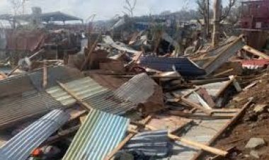 हिंद महासागर के छोटे से द्वीप पर शक्तिशाली तूफ़ान ने मचाई तबाही, सैकड़ों लोगों के मरने की आशंका