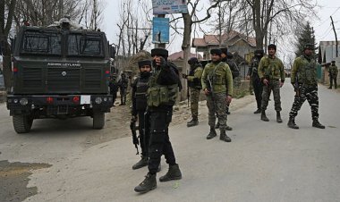 Jammu and Kashmir के कुलगाम में सुरक्षाबलों को मिली बड़ी कामयाबी, 5 आतंकी ढेर