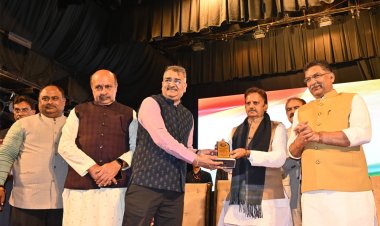 मेडिकल कॉलेज में अध्ययन के लिए देह दान की स्वीकृति सराहनीय-उप मुख्यमंत्री शुक्ल