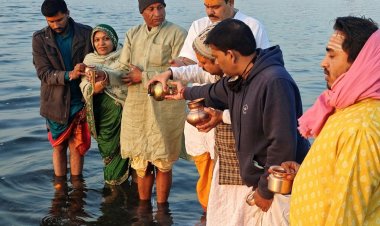 बड़वाह में नर्मदा जयंती महोत्सव की शुरुआत:अखंड ज्योति प्रज्वलति की; रोज शाम 7 बजे होगी संगीतमय महाआरती