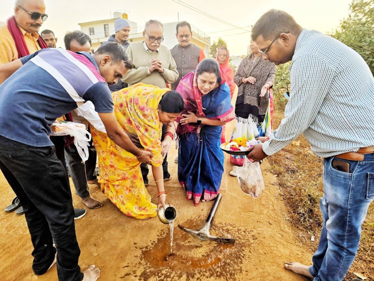 सीसी रोड का भूमिपूजन