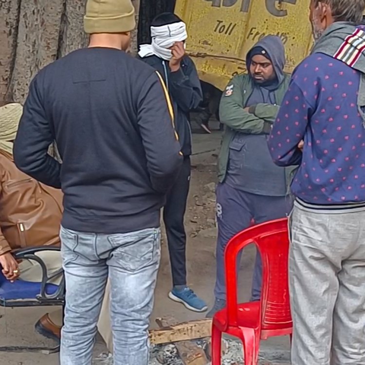 मुरैना में सुबह से छाया रहा घना कोहरा:न्यूनतम तापमान 7.5 डिग्री दर्ज; दो दिन बाद और बढ़ेगी ठंड