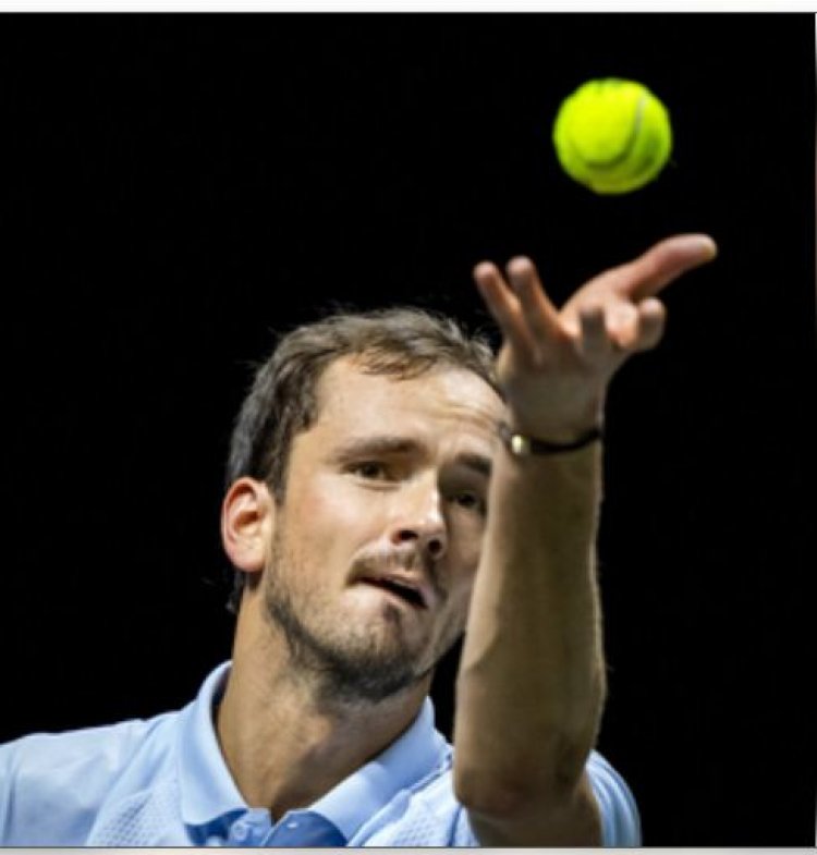 मेदवेदेव ने मार्सिले में सीजन के पहले क्वार्टर फाइनल में जगह बनाई