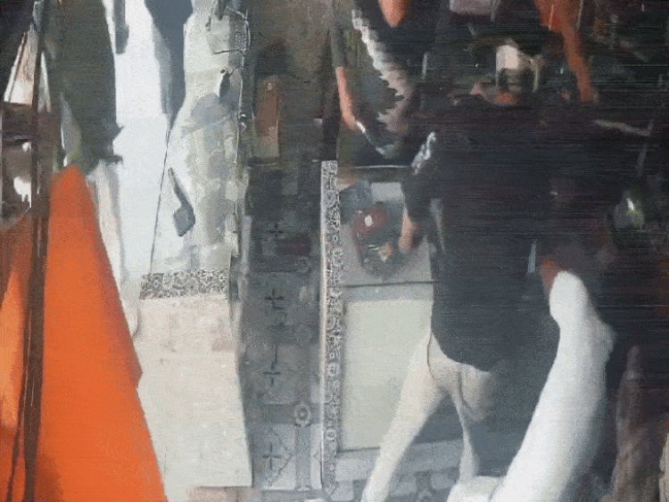 मुरैना में रंगदारी नहीं देने पर दुकानदार से मारपीट:6 नकाबपोश बदमाशों ने पीटा, दुकान में तोड़फोड़ कर भागे; VIDEO