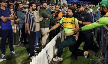 पीसीबी ने वनडे सीरीज में 0-3 से हार के बाद न्यूजीलैंड के प्रशंसकों के साथ हुई लड़ाई पर खुशदिल शाह का बचाव किया