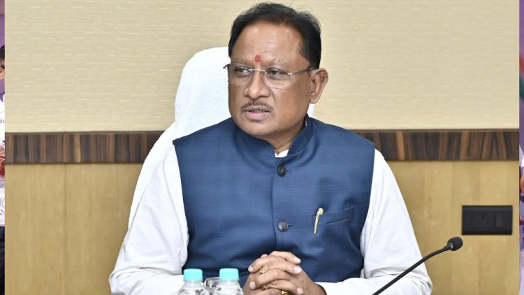 CM साय ने बीजापुर में सुशासन तिहार के तीसरे चरण की समीक्षा करते हुए दिए निर्देश– शिक्षा, पेयजल, रोजगार और आत्मसमर्पित