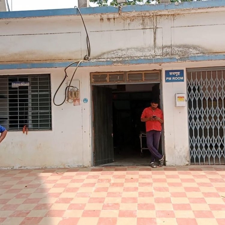 कटनी में रेलवे ट्रैक पर मिला युवक का शव:थाना प्रभारी बोले- अभी मौत के कारणों का पता नहीं चला है, हर एंगल में जांच जारी