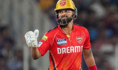 मुंबई को हराकर  फाइनल में पहुंची पंजाब किंग्स, श्रेयस अय्यर ने रच डाला इतिहास