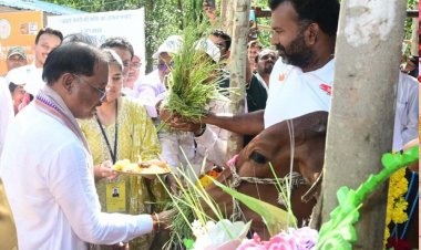रायपुर : मुख्यमंत्री ने दुधारू पशु प्रदाय योजना का किया शुभारंभ