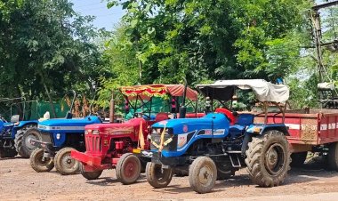 खारंग नदी से हो रहा था रेत का चोरी-छिपे खनन, 7 ट्रैक्टर जब्त