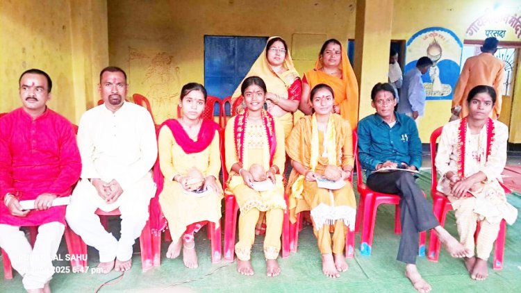 परसदा में गायत्री महायज्ञ  बाल संस्कार शाला शुभारंभ