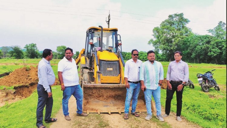 अवैध प्लाटिंग पर कार्रवाई