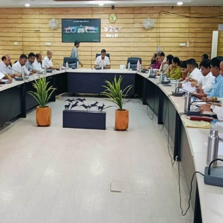 समय पर काम न होने पर अफसरों से वसूली:कलेक्टर बोले- 15 जून से चला अभियान; 11,900 से ज्यादा प्रकरणों का हुआ निपटारा