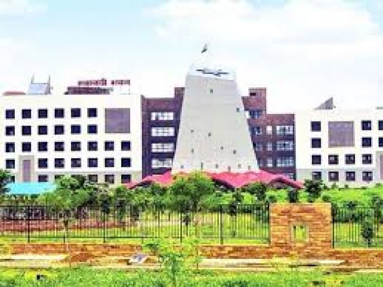 नया सत्र शुरू, कॉलेजों में ढाई माह से प्राध्यापकों की पोस्टिंग नहीं