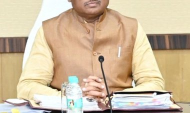 दंतेवाड़ा में 71 नक्सलियों का  आत्मसमर्पण, सीएम ने जताई खुशी