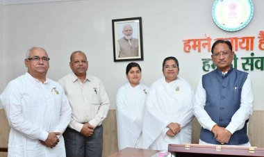 मुख्यमंत्री श्री विष्णु देव साय से प्रजापिता ब्रह्माकुमारी ईश्वरीय विश्वविद्यालय के प्रतिनिधि मण्डल की सौजन्य मुलाकात