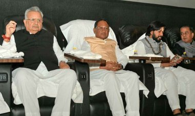 छत्तीसगढ़ी फिल्म देखने पहुंचे मुख्यमंत्री श्री विष्णु देव साय