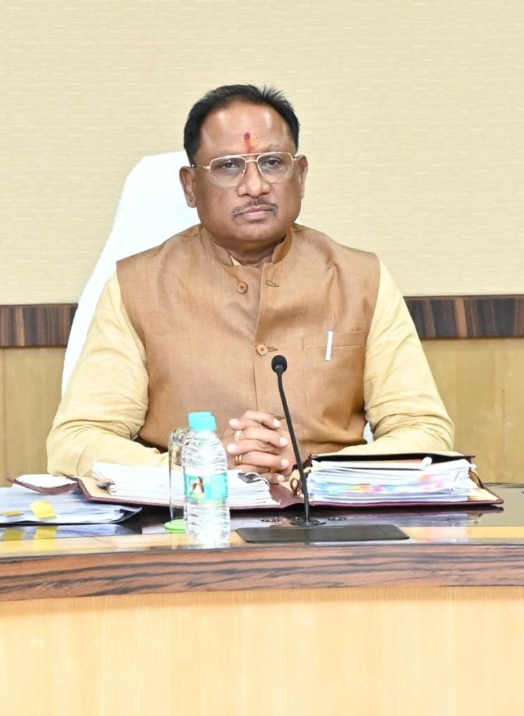 दंतेवाड़ा में 71 नक्सलियों का  आत्मसमर्पण, सीएम ने जताई खुशी