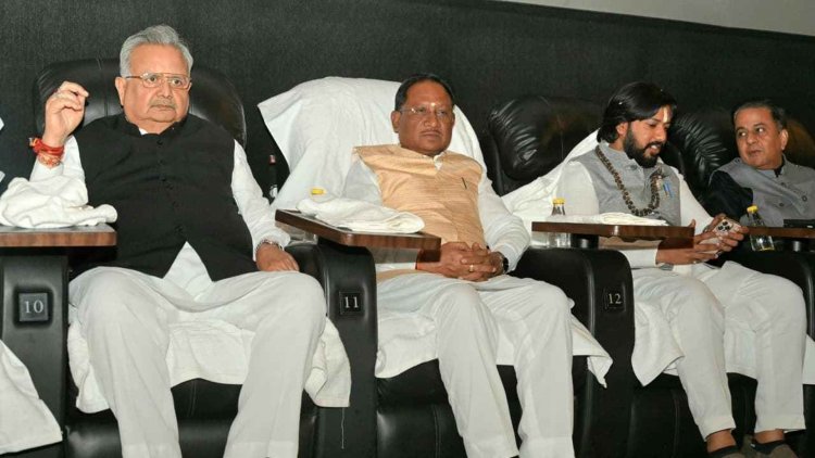 छत्तीसगढ़ी फिल्म देखने पहुंचे मुख्यमंत्री श्री विष्णु देव साय