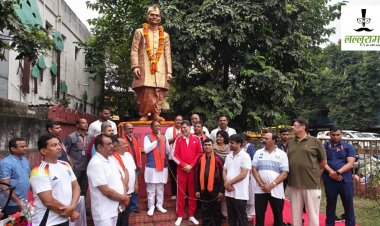 सरदार वल्लभभाई पटेल की प्रतिमा पर CM साय ने किया माल्यार्पण.