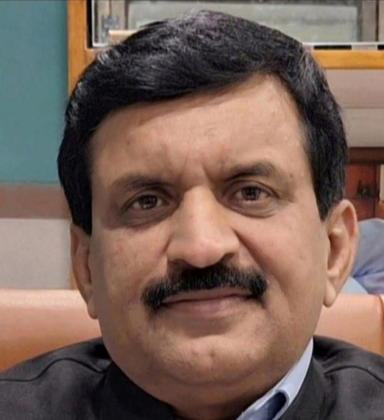 अंगारमोती में बैगाओं के महिलाओं पर चलने की अंधविश्वासी परंपरा बन्द हो