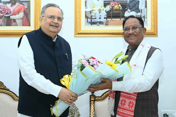 विधानसभा अध्यक्ष डॉ. रमन सिंह ने नवीन विधानसभा भवन के लोकार्पण समारोह में शामिल होने का दिया आमंत्रण