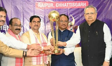 मुख्यमंत्री और विधानसभा अध्यक्ष ने हॉकी मेन्स जूनियर वर्ल्ड कप ट्रॉफी 2025 का किया भव्य अनावरण.