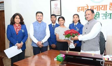 अंतरराष्ट्रीय पोलो में छत्तीसगढ़ ने रचा इतिहास, इंफाल में आयोजित 15वें मणिपुर अंतरराष्ट्रीय पोलो टूर्नामेंट में मिली ऐतिहासिक उपलब्धि.