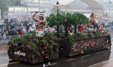 देश के पहले जनजातीय डिजिटल संग्रहालय की थीम पर कर्तव्य पथ पर सजी छत्तीसगढ़ की झांकी: फुल ड्रेस रिहर्सल में छत्तीसगढ़ की झांकी ने दिखाई जनजातीय संस्कृति की जीवंत झलक