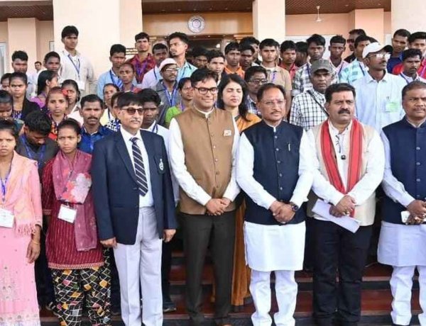 मुख्यधारा में लौटे युवाओं के उज्ज्वल भविष्य के लिए सरकार कर रही सतत प्रयास: मुख्यमंत्री