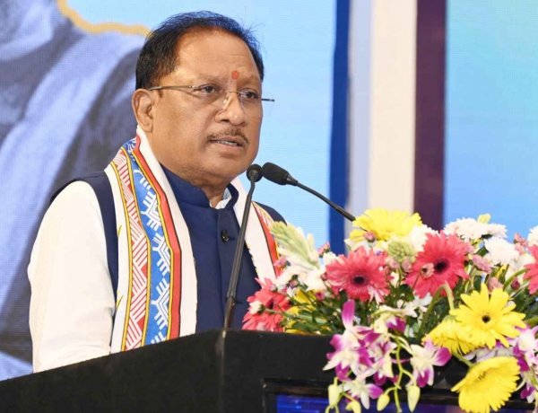 मुख्यमंत्री श्री विष्णु देव साय ने स्व. बलिराम कश्यप की पुण्यतिथि पर किया उनके योगदान को स्मरण.