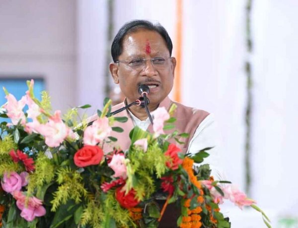 मुख्यमंत्री श्री विष्णु देव साय ने स्व. सुरुज बाई खांडे की पुण्यतिथि पर किया स्मरण.